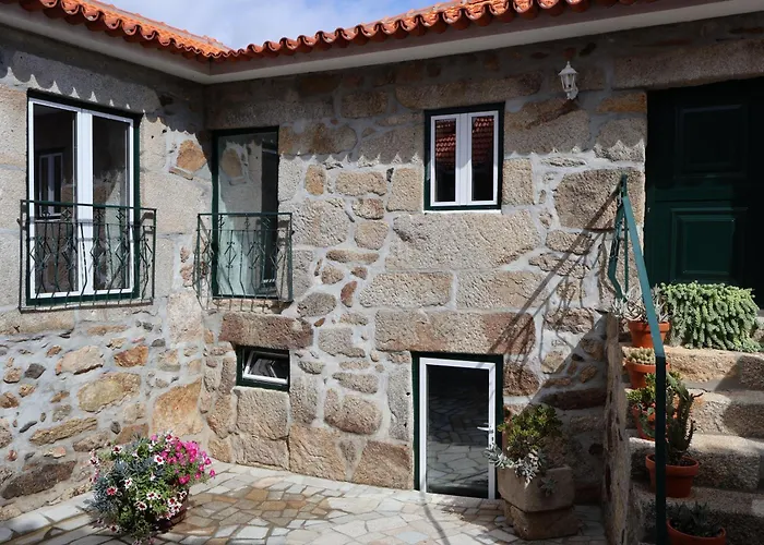 Tatil Evi Quinta Da Lage E Enoturismo *